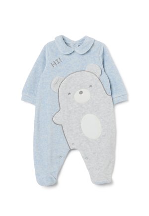 Blauw fleecedonsen babyoverall met grijs berenontwerp, gesloten kraag en geborduurde "HI" tekst. Voorzien van drukknoopsluitingen voor eenvoudig aankleden.