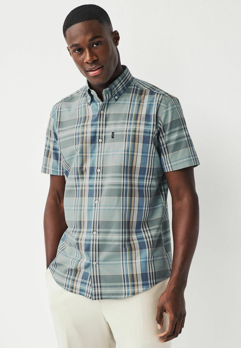 Next - EASY IRON BUTTON DOWN OXFORD SHORT SLEEVE - REGULAR FIT - Krekls - sage green check, Palielināt