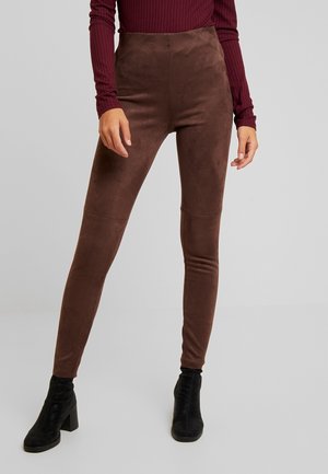 Pantalones - brown