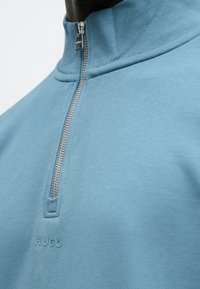 HUGO DURTY - Sudadera - open blue