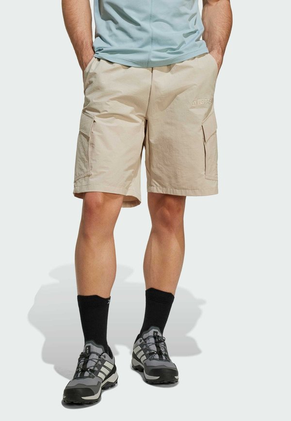 XPLORIC CARGO - Outdoor shorts - beige