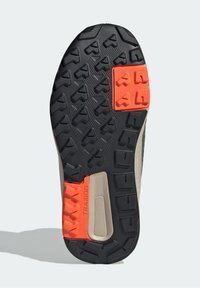 adidas Terrex TRAILMAKER CRDY - Hikingskor - olive strata beige semi impact orange