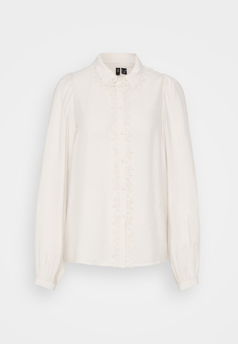 Vero Moda Tall Overhemdblouse crème