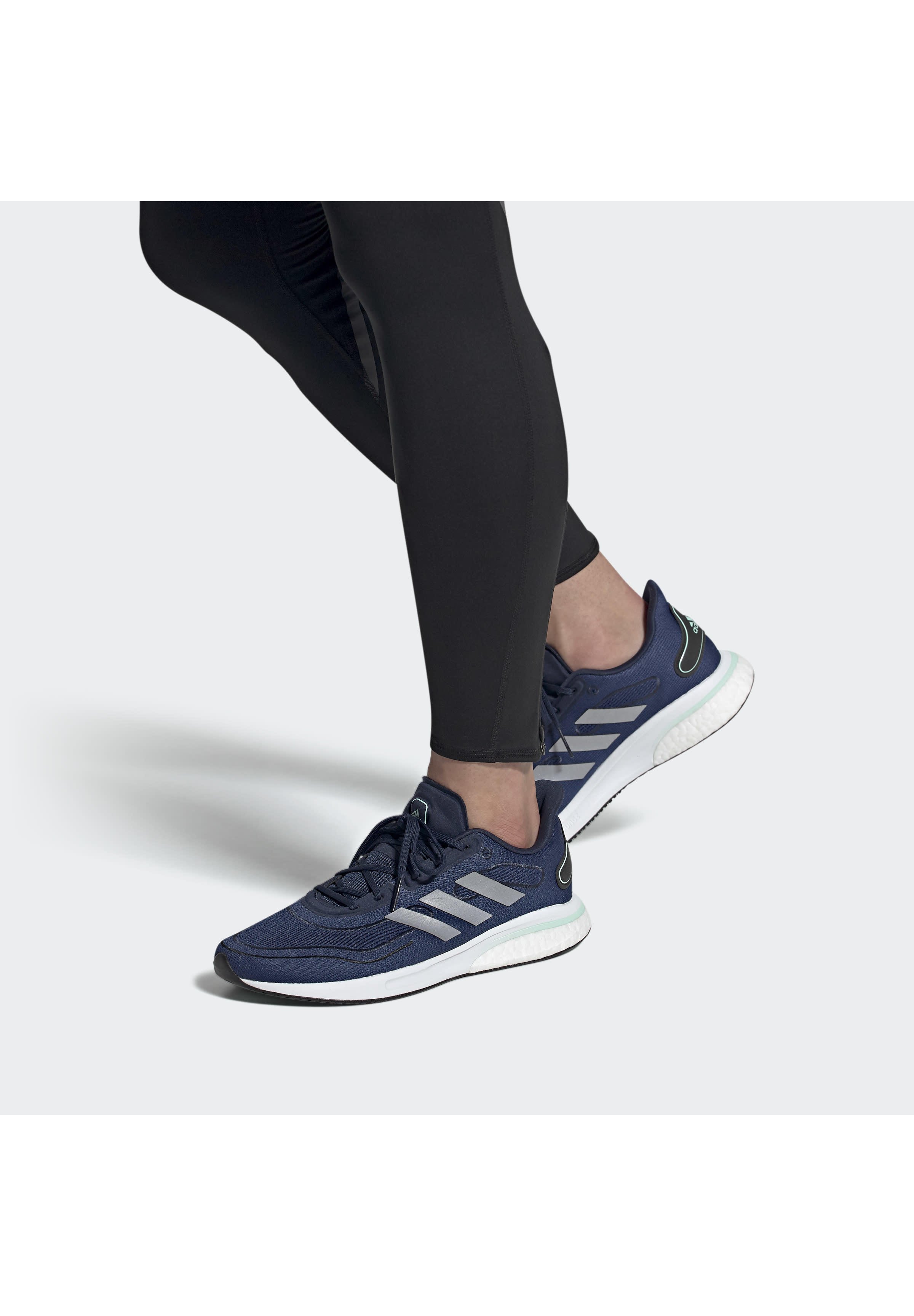 adidas Performance SUPERNOVA BOOST PRIMEGREEN RUNNING SHOES - Zapatillas de  running neutras - conavy/silvmt/fromin/azul marino - Zalando.es