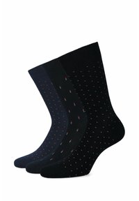 Trzy pary skarpetek: ciemnoniebieskie i czarne w czerwone kropki, z prążkowanym ściągaczem i gładką fakturą dla wygodnego dopasowania.