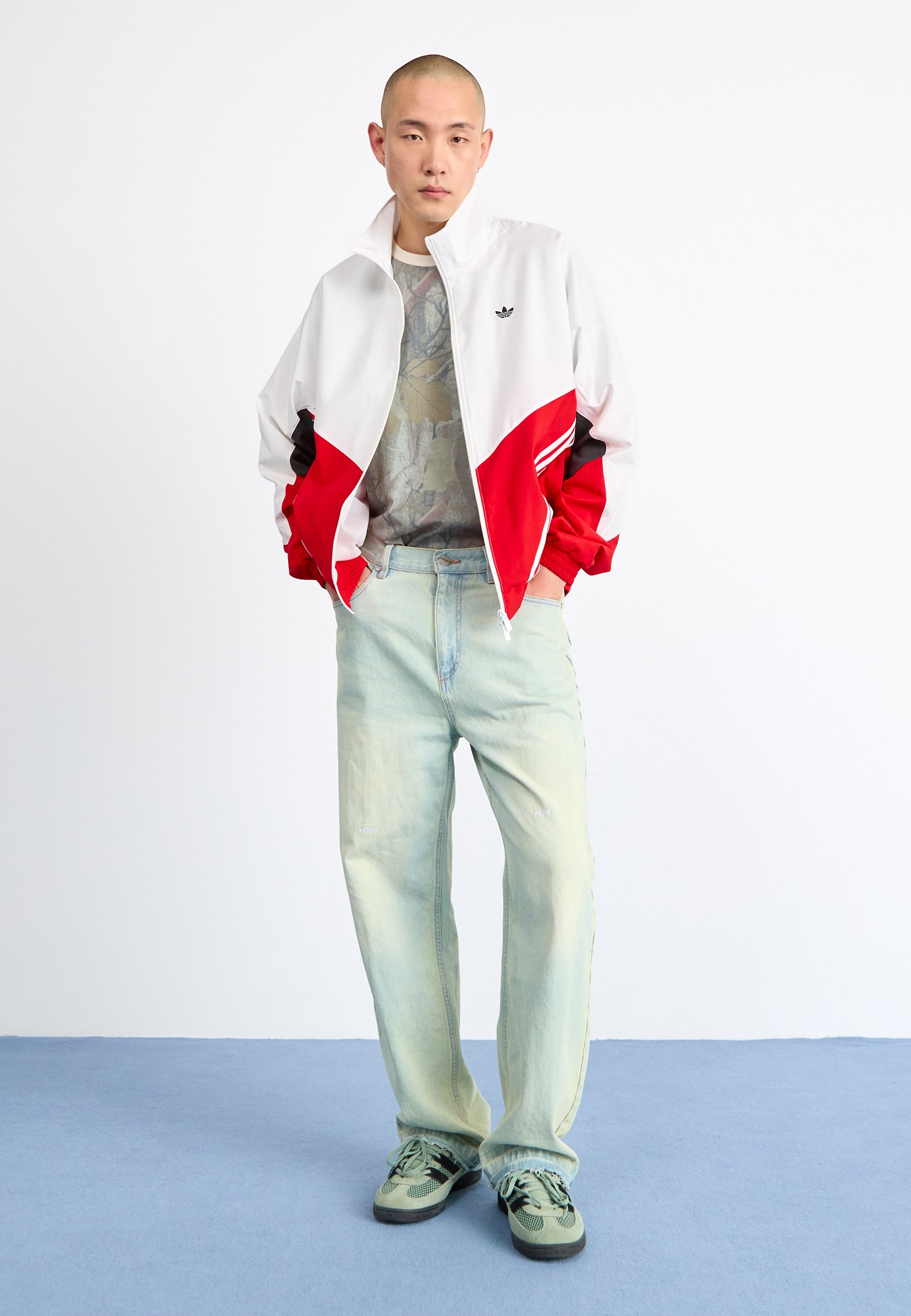 adidas Originals WARM UP - Training jacket - better scarlet/red