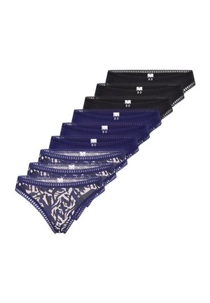 Set med nio par damtrosor i olika färger: svart, mörkblå och ett mönstrat alternativ. Har spetskant och bomullstyg.