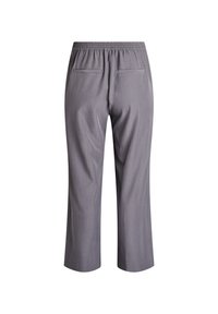 Šedé strihané nohavice z hladkého materiálu, s elastickým pásom a dvoma zadnými vreckami s jemnými všitými detailmi.