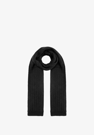 Czarny, prążkowany szalik pleciony w pętlę, z dwoma długimi końcami zwisającymi prosto na tle białym.
