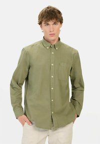 MIT BRUSTTASCHE - Hemd - dusty khaki