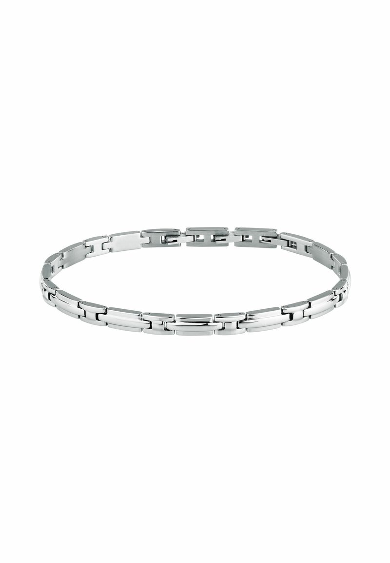Bracciale in metallo argentato con anelli rettangolari intrecciati, finitura lucida, texture liscia e design senza soluzione di continuità.