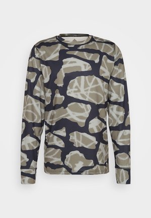 Μακρυμάνικη μπλούζα με καμουφλάζ σε σκούρο μπλε, μπεζ και άσπρο χρώμα, με στρογγυλή λαιμόκοψη και υφασμένο ύφασμα.