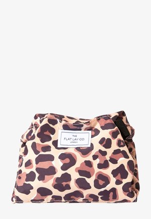 The Flat Lay Co. THE FLAT LAY CO. OPEN FLAT MAKEUP BAG - Trousse de toilette - leopard print