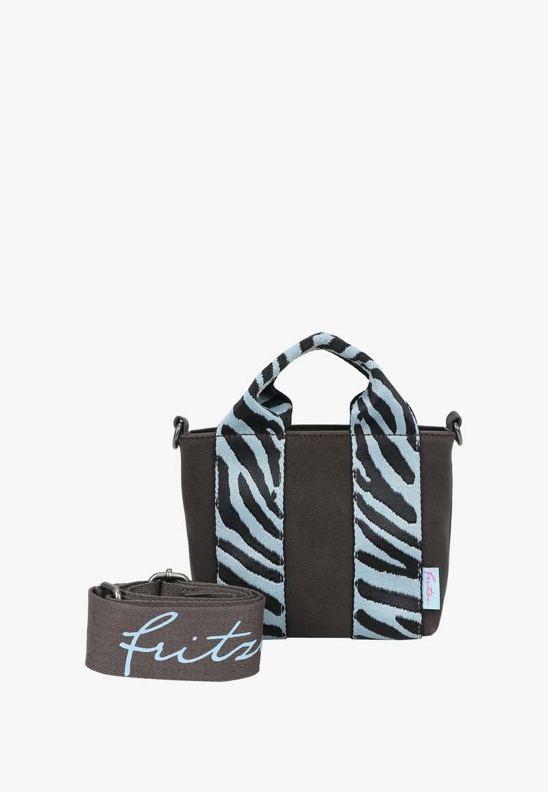 Kleine donkerbruine handtas met blauw en zwart gestreepte handvatten. Inclusief een bijpassende strap met "fritz" logo in lichtblauw.