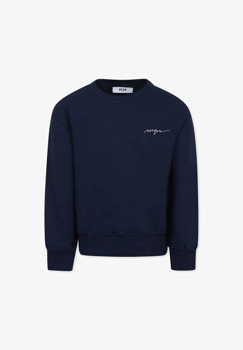 Sweatshirt bleu marine avec un col rond, des poignets et un ourlet côtelés. Présente un logo brodé blanc sur la poitrine gauche. Texture de tissu douce.
