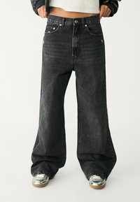 Stradivarius BAGGY WIDE-LEG  - Jean boyfriend - grey denim