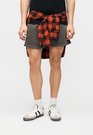 ESSENTIAL  - Šortky - grey