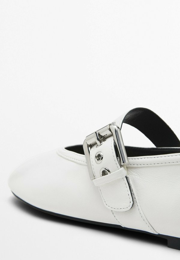 SOFT  FLATS WITH BUCKLE  - Ankle strap ballet pumps4