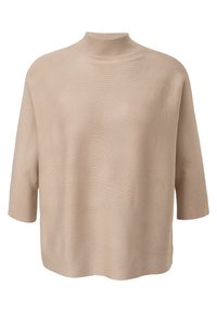 Beżowy sweter typu golf wykonaany z materiału z prążkowanego splotu. Posiada rękawy o długości trzech czwartych oraz luźny krój, bez wyraźnych detali wzorniczych.