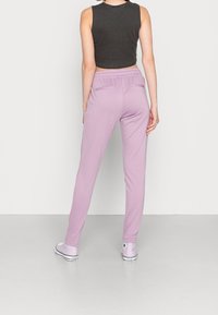 ICHI Pantalon de survêtement - lilac