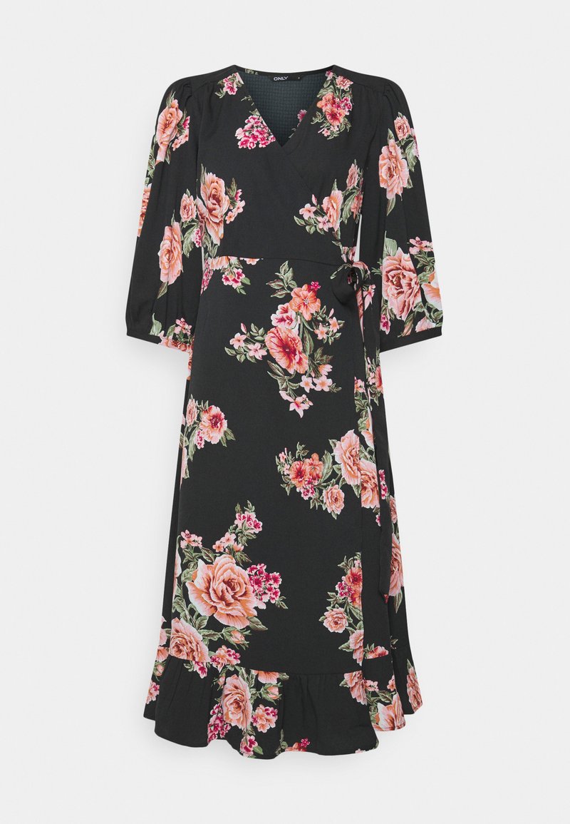 Vestido envolvente preto com mangas três quartos, apresentando padrões de rosas em tons de rosa e creme, bainha com babados e detalhe de faixa na cintura.
