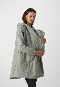 MAMALICIOUS - MLNELL SOLID 3IN1 JACKET - Regenjacke / wasserabweisende Jacke - vetiver Thumbnail-Bild 1