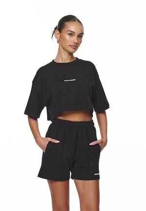 Pegador LAYLA CROPPED TEE - T-shirt - bas - black/white