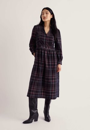 Seasalt Cornwall, SEASALT CORNWALL ROSE COTTAGE DRESS - Robe de jour - purple - honesty dark hellebore