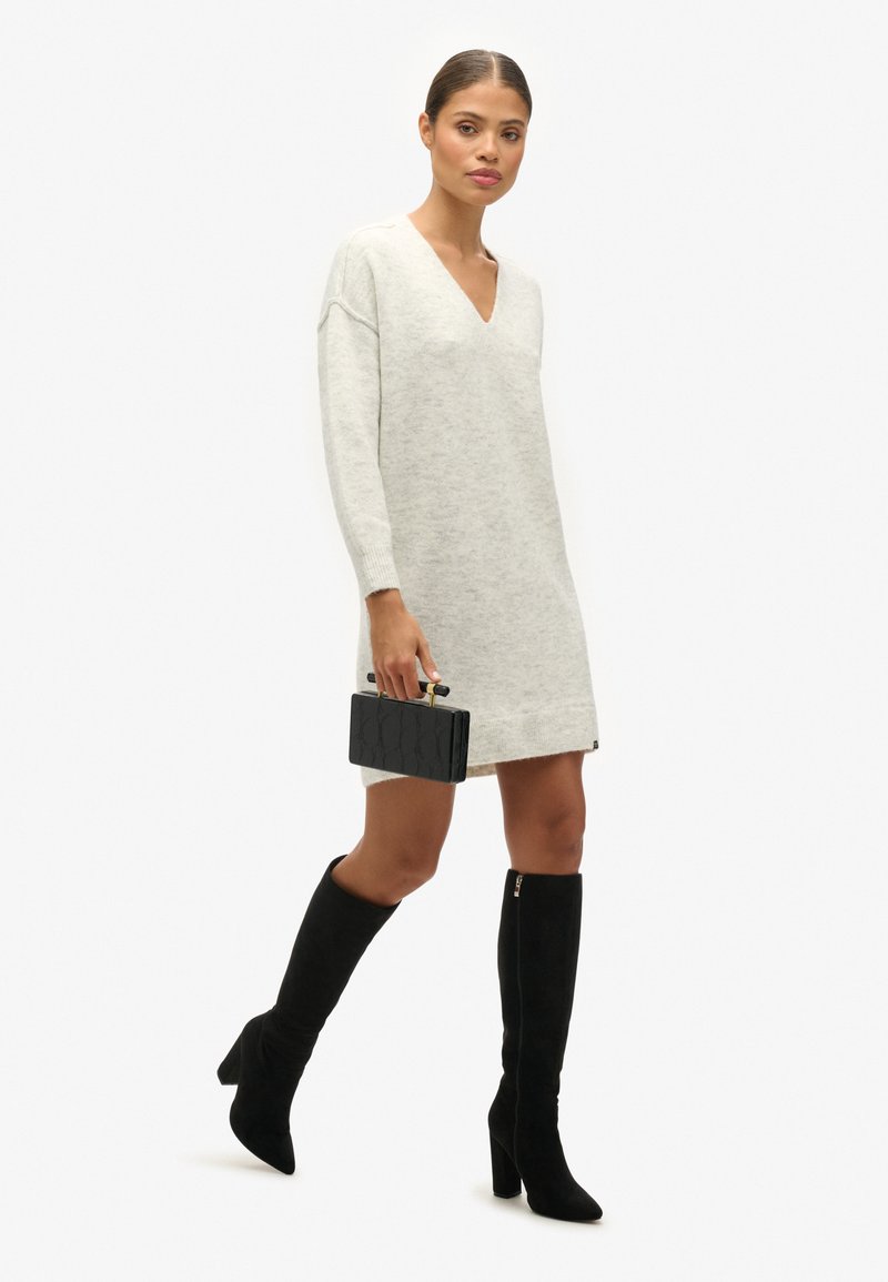 Superdry & Co Strickkleid hellgrau
