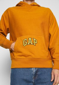 GAP Felpa con cappuccio - orange