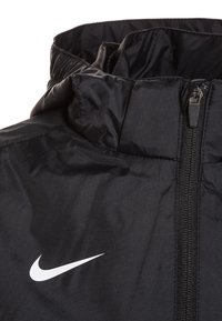 Nike Performance Kurtka przeciwdeszczowa