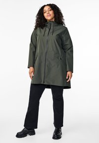 Zizzi MIT TASCHEN UND KAPUZE - Parka - peat
