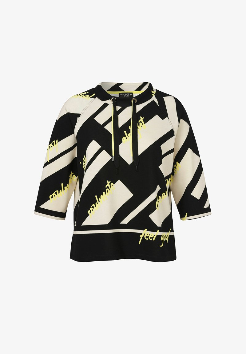 Kurzärmliger Hoodie mit schwarzem und cremefarbenem geometrischem Muster, gelben Kordeln und verstreutem gelbem kursivem Text.