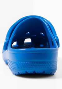 Crocs CLASSIC UNISEX - Mulas - blue
