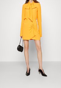 Patrizia Pepe Bluse - orange
