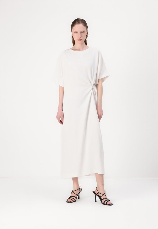 INDAH - Day dress - ecru