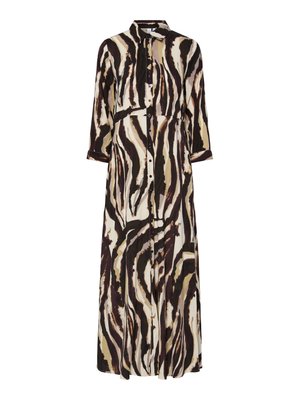 Robe à manches longues avec col, comportant un motif de rayures verticales abstraites de type zèbre en noir, marron, beige et blanc.