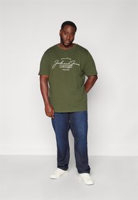Jack & Jones JJFERRIS TEE CREW NECK 3 PACK - Marškinėliai su spaudiniu - black/kombu/navy