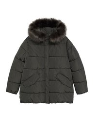 Chaqueta acolchada en verde oscuro, con capucha forrada de piel, dos bolsillos laterales y diseño acolchado para aislamiento y calor.