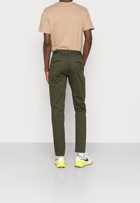 Scotch & Soda Chinosy