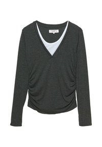 Langærmet top i mørkegrå stof med V-hals design. Har et lagdelt look med en hvid underlag og samlet sidedeal.