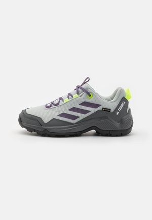 EASTRAIL GORE-TEX - Pohodniški čevlji - silver/shadow violet/lucid lemon