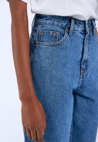 Dr.Denim DONNA - Relaxed fit jeans - stream sky retro