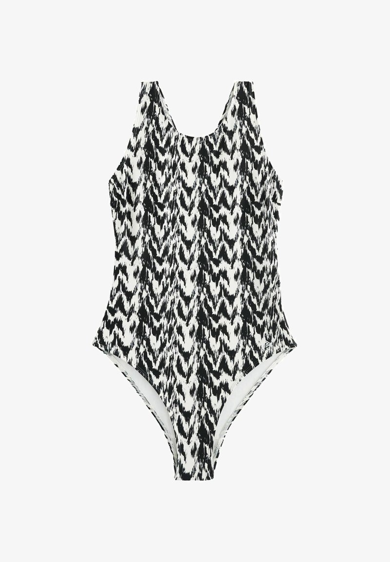 Jednodílné plavky s černo-bílým cikcak vzorem, vyrobené z elastické tkaniny s kulatým výstřihem a nohavicemi s vysokým střihem.