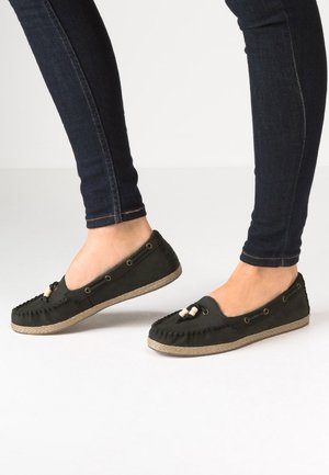 UGG, Chaussons - black