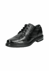 Zapato negro de cuero con cordones, diseño elegante, punta redondeada, costuras mínimas y suela texturizada. Presenta el logo de la marca en el costado.