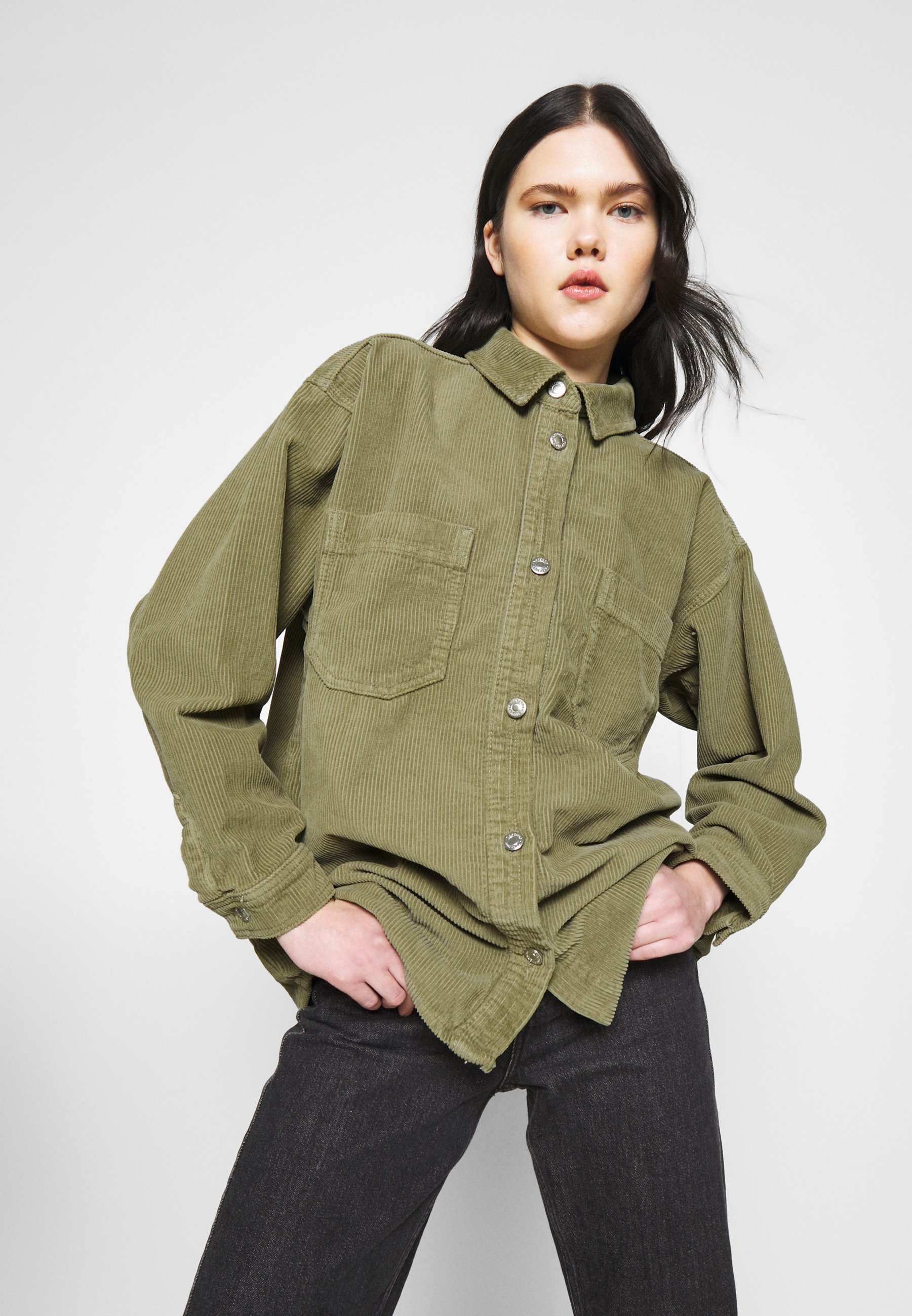 Topshop Button-down blouse - khaki 