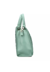 Borsa a tracolla trapuntata in verde menta realizzata in pelle liscia. Presenta due manici testurizzati e una piccola cerniera con un tirante.