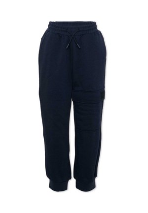 Pantaloni sportivi blu navy scuro con elastico in vita, coulisse, tasche laterali, una grande tasca con patta sulla coscia destra e polsini a coste alle caviglie.
