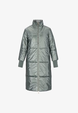 Habos zöld parkabélés, magas gallérral, elöl cipzárral és rugalmas mandzsettákkal. Simaságával és fényes textúrájával, varrott részek biztosítják a hőszigetelést.